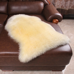 Factory wholesale thick and soft fur sheepskin for rugs